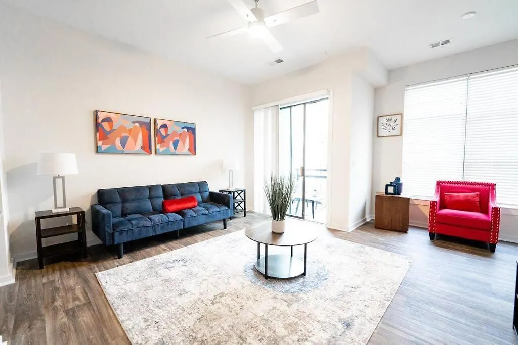 Luxury Apartment Wifi, Gym, Pool, Shops & Food! Unit 329 Charlotte 0*,  United States